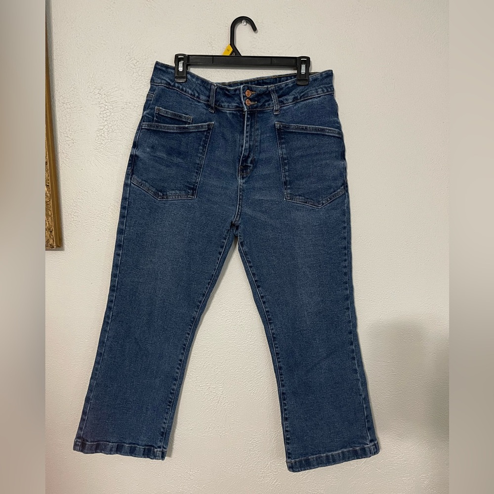 Kensie High rise kick flare crop